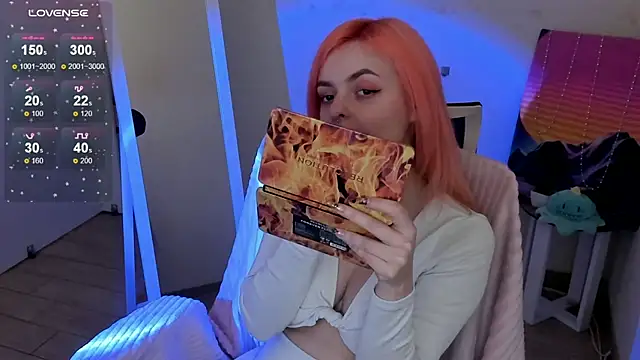 Fire Bestie online show from March 6, 2026, 1:18 pm