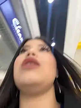 Chloe  Moon online show from March 19, 2025, 10:11 am