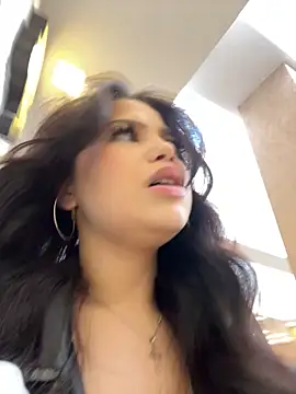 Chloe  Moon online show from September 8, 2025, 3:11 pm