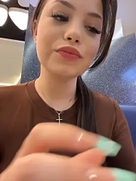 Chloe  Moon online show from April 3, 2026, 3:10 pm