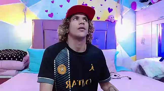 Snapshot of tylor_boy chatting on March 15, 2025, 2:56 am tylor boy online show from March 15, 2025, 2:56 am