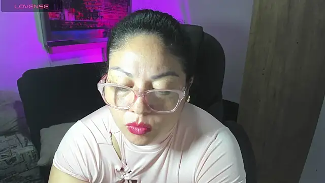 Snapshot of jessicarabbit_1 chatting on May 15, 2026, 11:56 pm jessicarabbit 1 online show from May 15, 2026, 11:56 pm