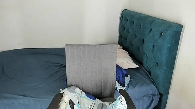 RachelJones  online show from January 7, 2025, 4:18 am