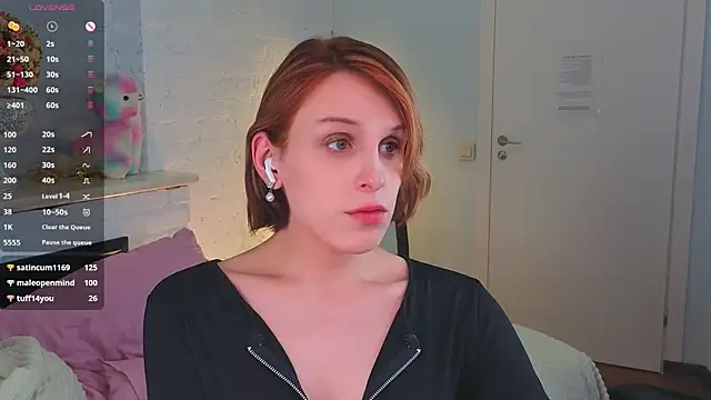  yourFoxy  online show from January 16, 2025, 3:34 am