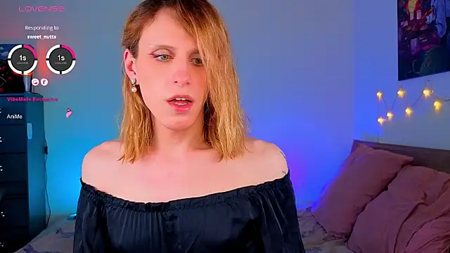  yourFoxy  online show from May 29, 2026, 11:30 am