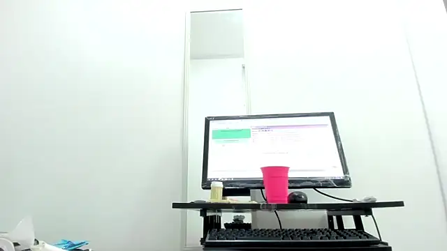 Dalia 20 online show from September 14, 2025, 10:53 pm