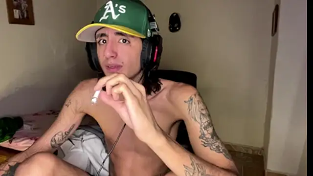 Matthew Dixonn online show from February 6, 2025, 7:02 am