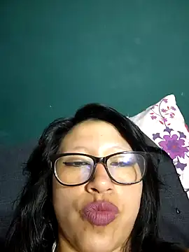 Giviper1 online show from January 8, 2025, 2:57 am