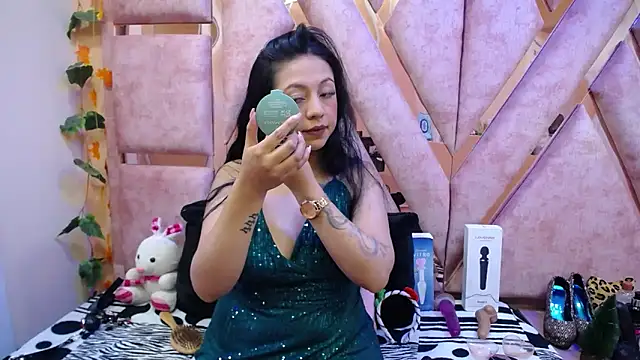 slut anal  online show from December 13, 2025, 8:36 pm