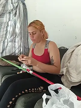Scarlett-Leh online show from May 21, 2026, 6:59 pm