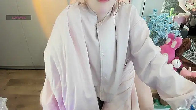  Dau  online show from December 23, 2024, 2:28 pm