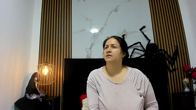 Ambber moon online show from October 25, 2025, 3:14 am