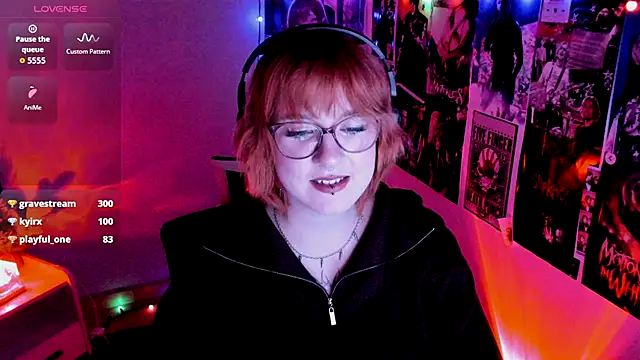 Rudy 02 online show from September 13, 2025, 9:42 am