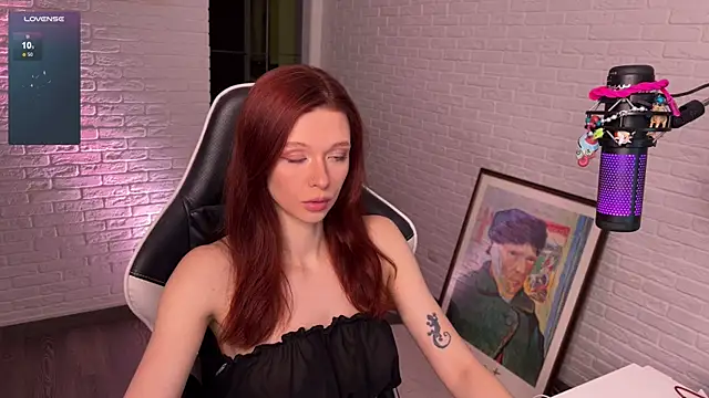 mirai meeow online show from December 12, 2024, 2:55 pm