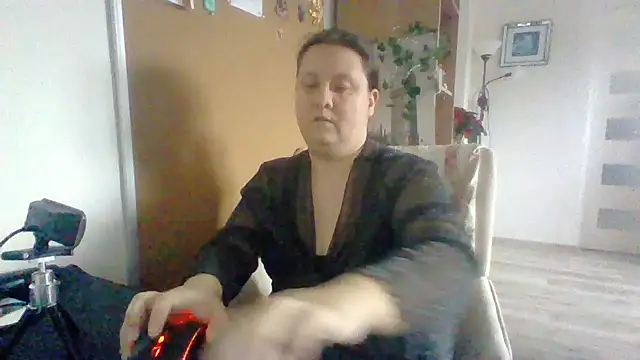 ReifeVenna online show from December 15, 2024, 10:18 am