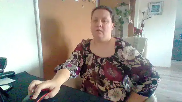 ReifeVenna online show from December 19, 2024, 8:02 am