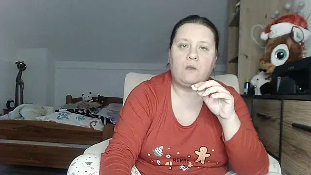 ReifeVenna online show from December 17, 2025, 2:56 pm