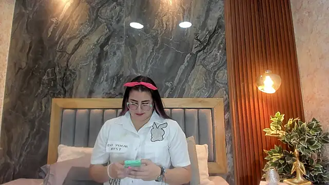 BellaPeers  online show from February 7, 2025, 11:34 am