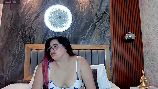 BellaPeers  online show from October 3, 2025, 12:13 pm