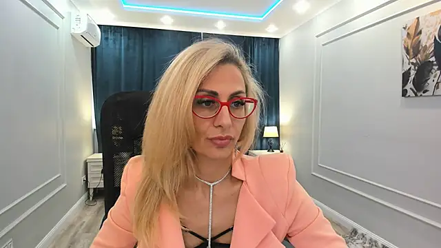 MuseOfStage online show from March 3, 2025, 11:33 am