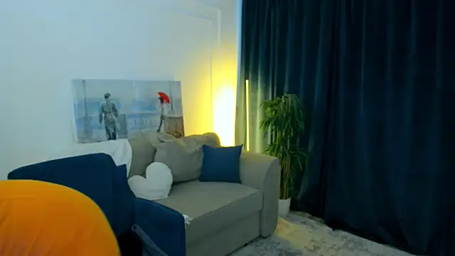 MuseOfStage online show from April 12, 2026, 11:37 am