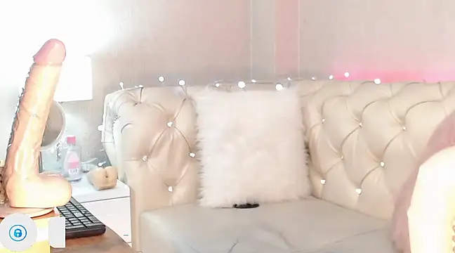 Barbie Fox online show from March 10, 2025, 3:56 am