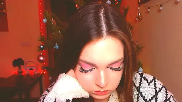 miss merciless  online show from December 27, 2024, 8:07 pm