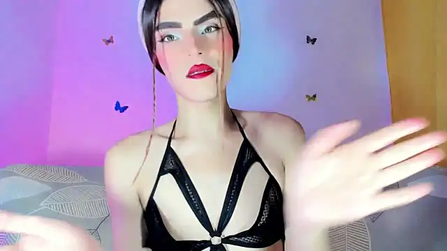 TatiGil online show from April 20, 2026, 9:27 pm