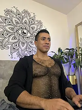 aaroncolombia online show from October 31, 2025, 11:11 am