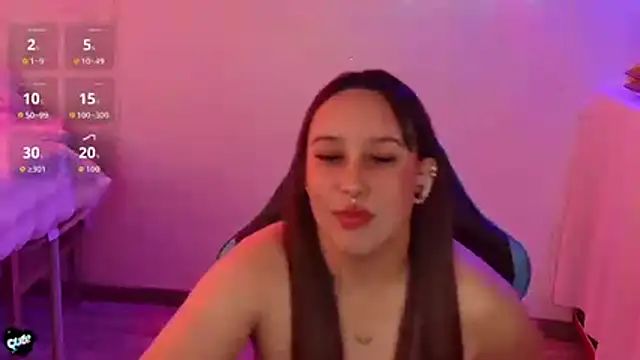 Skarlet Adams28 online show from July 2, 2026, 7:53 pm