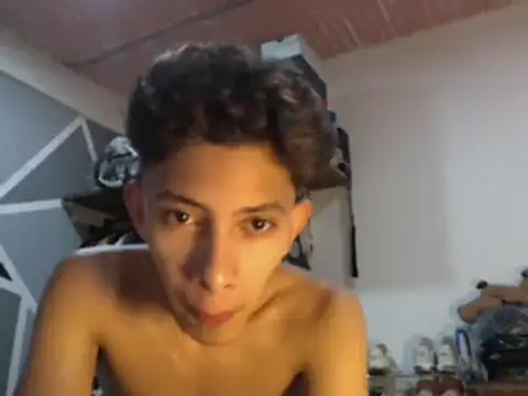 ferchitibellako online show from December 22, 2024, 6:17 am