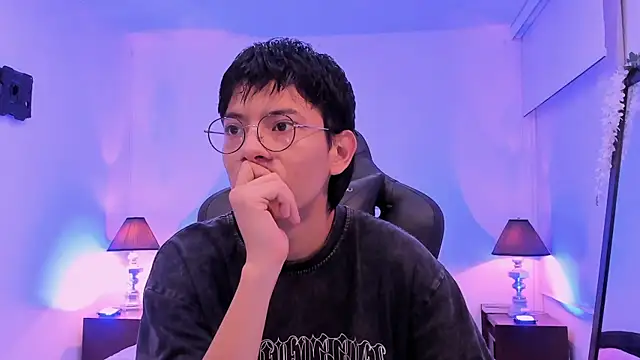 alexandersawyer online show from January 23, 2025, 2:07 pm