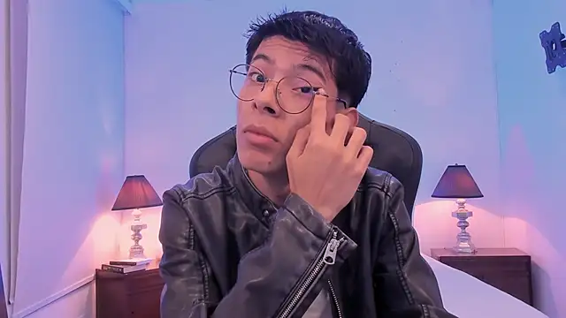 alexandersawyer online show from November 19, 2025, 12:38 pm