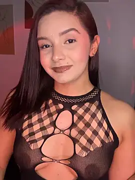 Snapshot of Melanyprada chatting on June 17, 2026, 4:59 am Melanyprada online show from June 17, 2026, 4:59 am