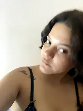 BranquinhaRj177 online show from November 3, 2025, 11:37 pm