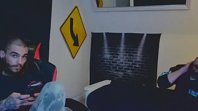 XMeF10 online show from March 19, 2025, 3:30 am