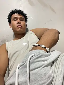 Brencuz online show from September 18, 2025, 3:52 am