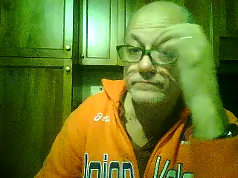 Snapshot of gianbragallini chatting on December 8, 2024, 9:41 pm gianbragallini online show from December 8, 2024, 9:41 pm