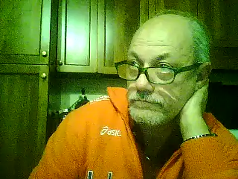 Snapshot of gianbragallini chatting on December 27, 2024, 11:53 pm gianbragallini online show from December 27, 2024, 11:53 pm