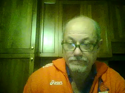 Snapshot of gianbragallini chatting on January 5, 2025, 10:40 pm gianbragallini online show from January 5, 2025, 10:40 pm