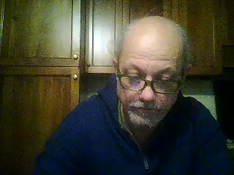 Snapshot of gianbragallini chatting on January 22, 2025, 10:26 pm gianbragallini online show from January 22, 2025, 10:26 pm