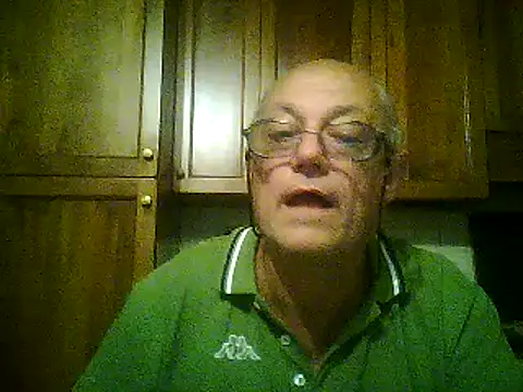 Snapshot of gianbragallini chatting on September 14, 2025, 10:09 pm gianbragallini online show from September 14, 2025, 10:09 pm