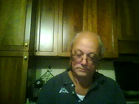 Snapshot of gianbragallini chatting on September 19, 2025, 9:59 pm gianbragallini online show from September 19, 2025, 9:59 pm