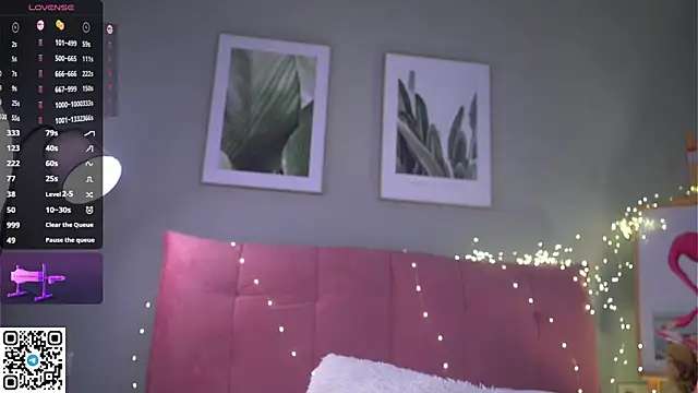 MiaBanger online show from February 13, 2025, 5:22 pm