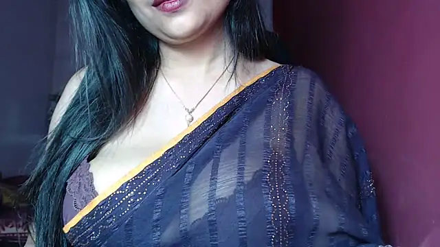 Snapshot of _Kamakshi chatting on February 3, 2025, 11:58 pm Kamakshi online show from February 3, 2025, 11:58 pm