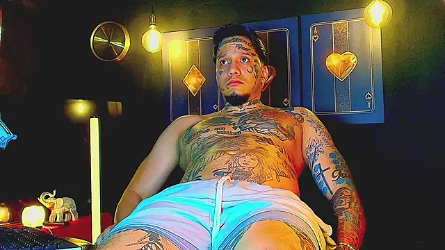 daimond hope666 online show from November 11, 2025, 9:04 pm