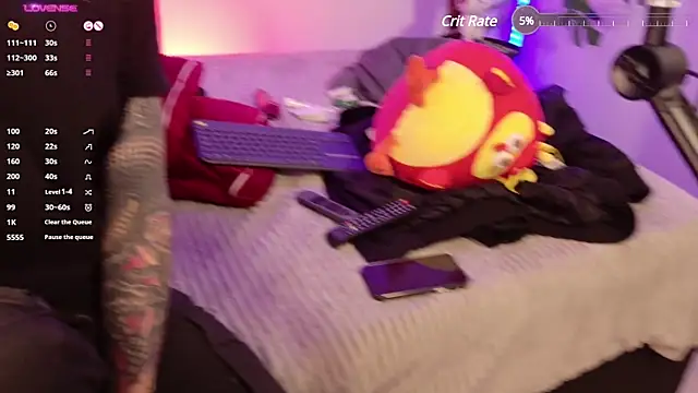 Snapshot of Im_Bryan chatting on December 6, 2024, 9:02 pm Im Bryan online show from December 6, 2024, 9:02 pm