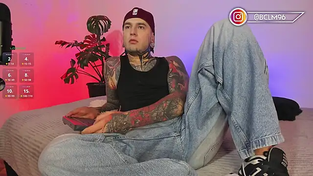 Snapshot of Im_Bryan chatting on February 16, 2025, 5:37 am Im Bryan online show from February 16, 2025, 5:37 am