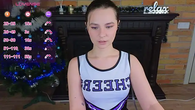 Ellie Sunset online show from January 12, 2026, 2:11 pm