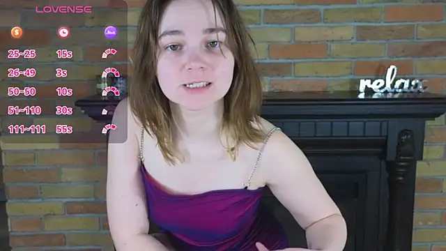 Snapshot of Ellie_Sunset chatting on May 11, 2026, 7:36 am Ellie Sunset online show from May 11, 2026, 7:36 am